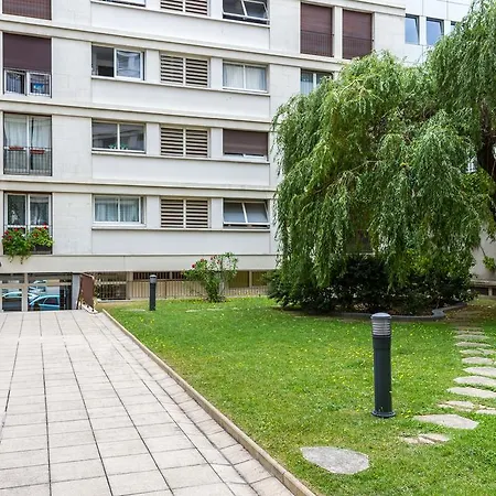 Apartment Le Brassens, 3 Chambres Et Balcon Paris