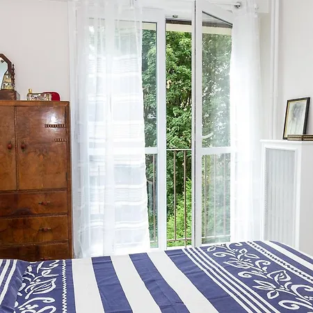 Appartement Le Brassens, 3 Chambres Et Balcon *